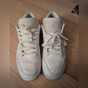 Air Jordan Multicolor - Women's 10. Very Good Condition